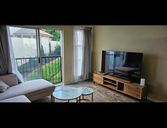 2 BEDROOM APARTMENT FOR SALE IN NORTHCLIFF